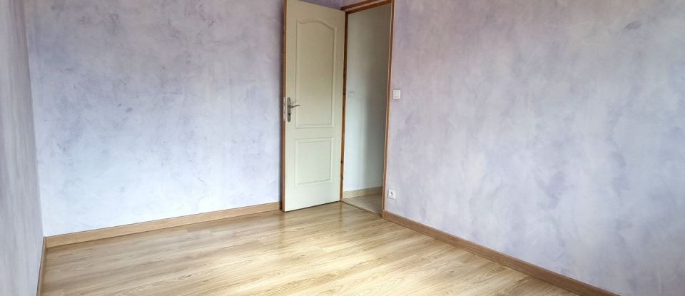 House 4 rooms of 80 m² in Couville (50690)