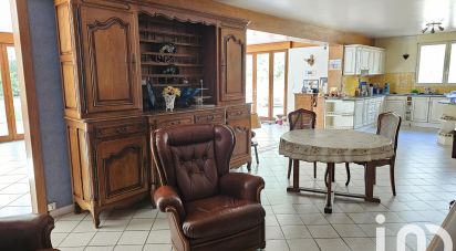 Traditional house 8 rooms of 310 m² in La Madeleine-de-Nonancourt (27320)
