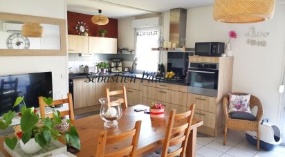 Apartment 3 rooms of 60 m² in Cavaillon (84300)