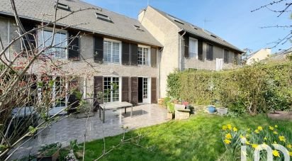 Maison 8 pièces de 169 m² à Savigny-sur-Orge (91600)