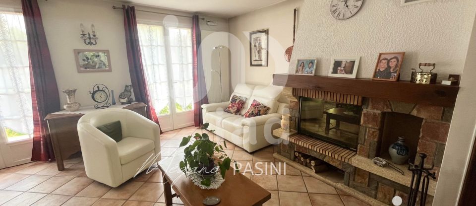 Pavilion 8 rooms of 160 m² in Mary-sur-Marne (77440)