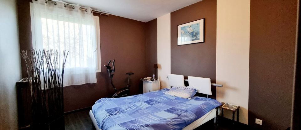Appartement 3 pièces de 69 m² à Poitiers (86000)