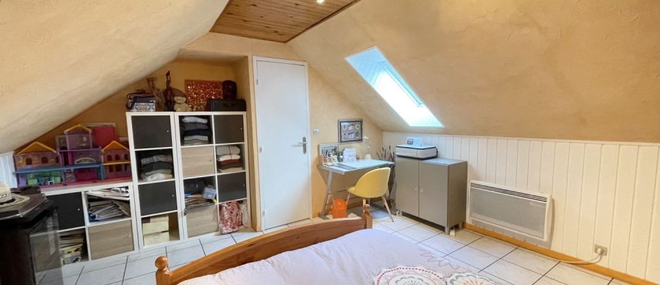 House 6 rooms of 100 m² in Le Mée-sur-Seine (77350)