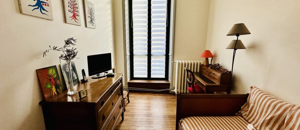 Apartment 5 rooms of 132 m² in Les Sables-d'Olonne (85100)