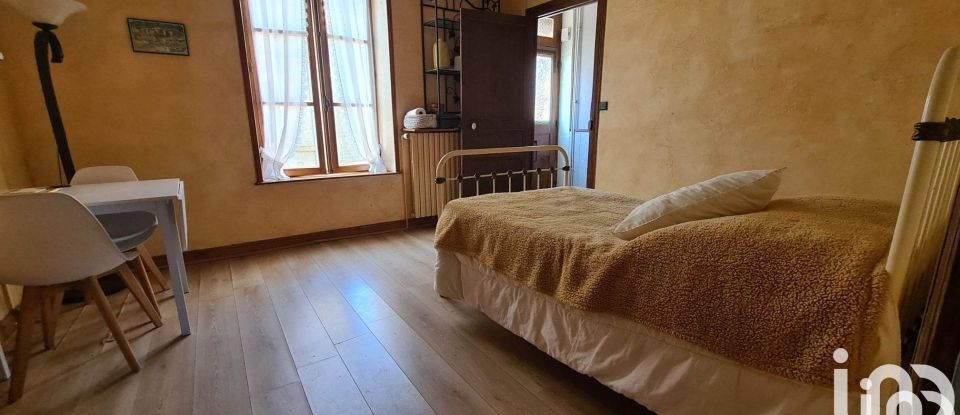 Town house 5 rooms of 108 m² in Charleville-Mézières (08000)