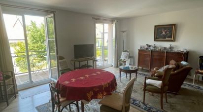 Apartment 4 rooms of 81 m² in Saint-Witz (95470)