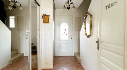 Traditional house 7 rooms of 148 m² in Frontignan (34110)