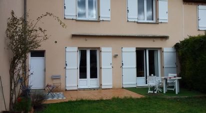 House 5 rooms of 135 m² in Chartres (28000)