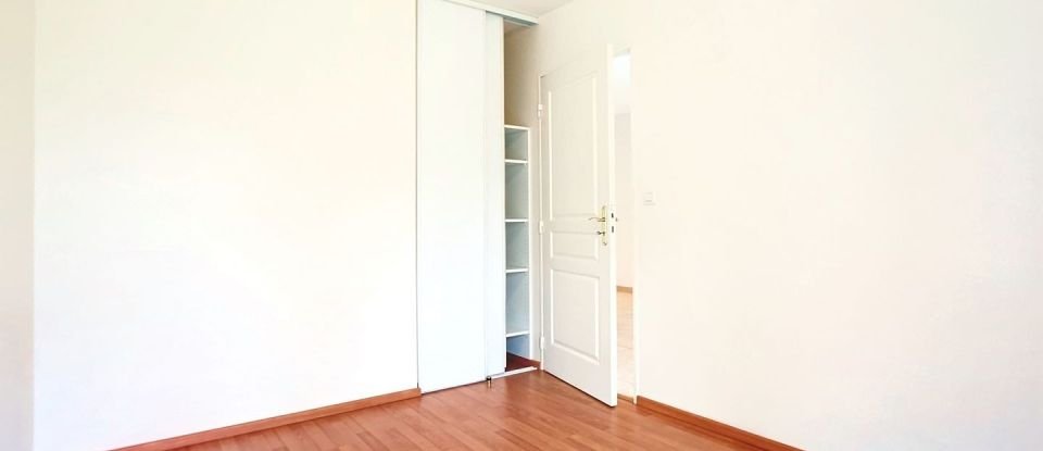 Appartement 2 pièces de 41 m² à Larmor-Plage (56260)