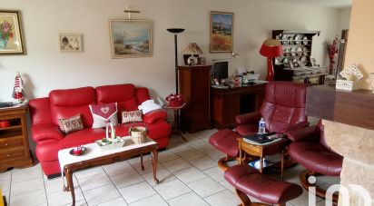 House 5 rooms of 122 m² in Montchevrier (36140)