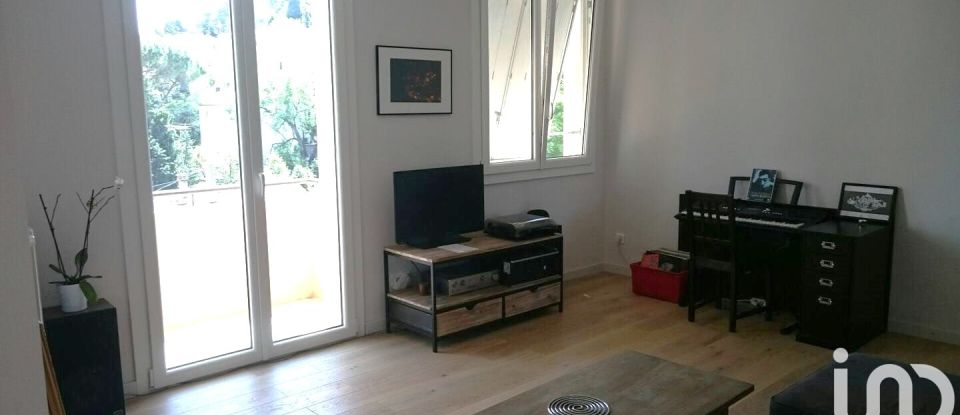 Apartment 2 rooms of 67 m² in Nîmes (30000)