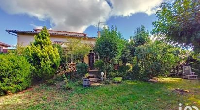Traditional house 5 rooms of 122 m² in Montauban (82000)