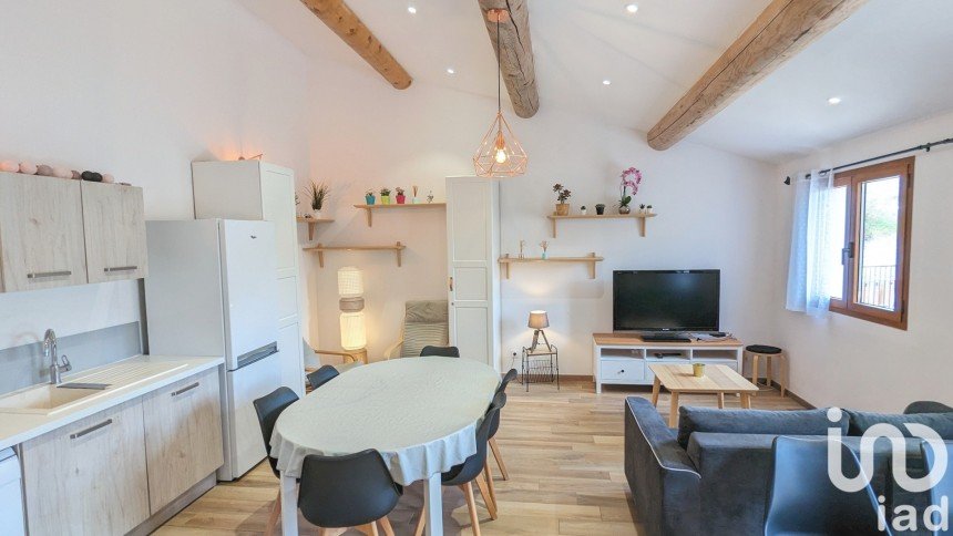 House 4 rooms of 80 m² in Esparron-de-Verdon (04800)