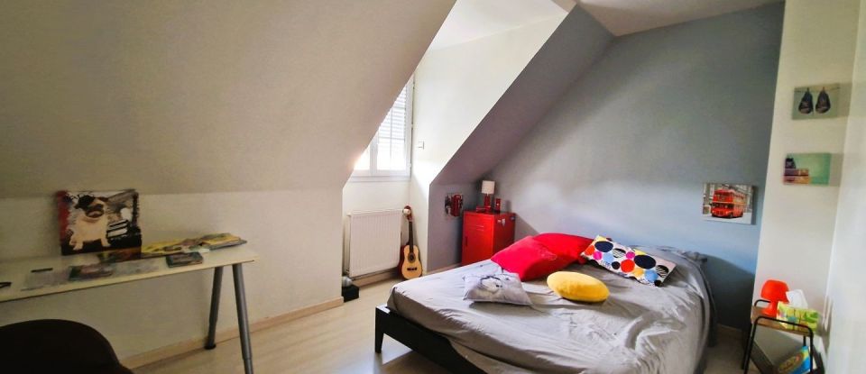 Maison 5 pièces de 145 m² à Dammartin-en-Goële (77230)