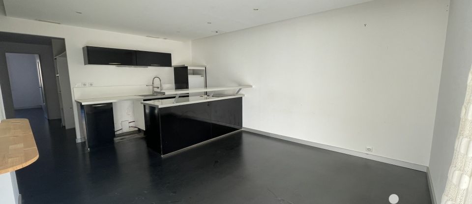 Apartment 4 rooms of 69 m² in Bandol (83150)
