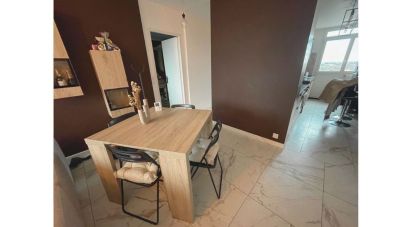 Apartment 3 rooms of 74 m² in Pau (64000)