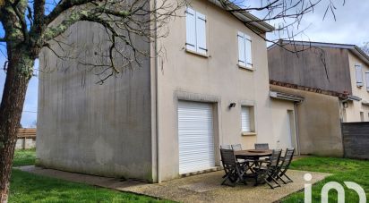 Maison 4 pièces de 83 m² à Saint-Quentin-de-Baron (33750)