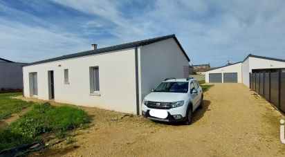 House 4 rooms of 90 m² in Chabournay (86380)