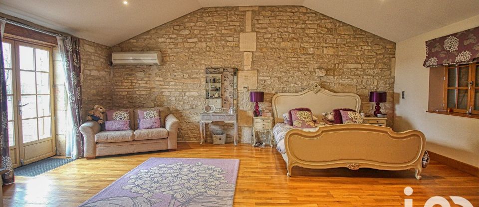 Country house 9 rooms of 471 m² in Bréville (16370)