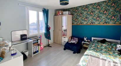 Apartment 4 rooms of 75 m² in Lorient (56100)