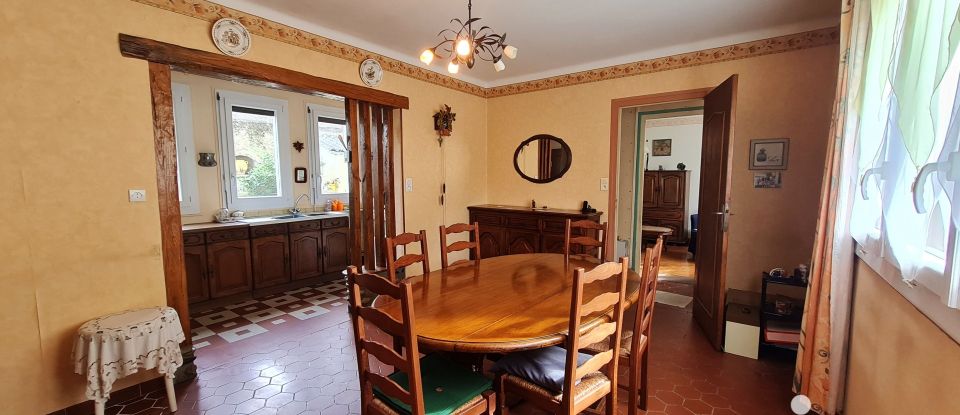 Village house 4 rooms of 177 m² in Ossun (65380)