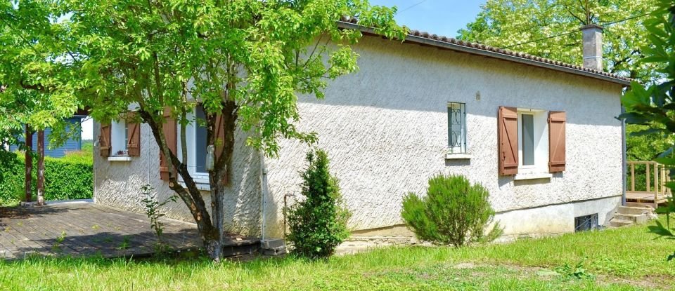 House 4 rooms of 85 m² in La Trimouille (86290)