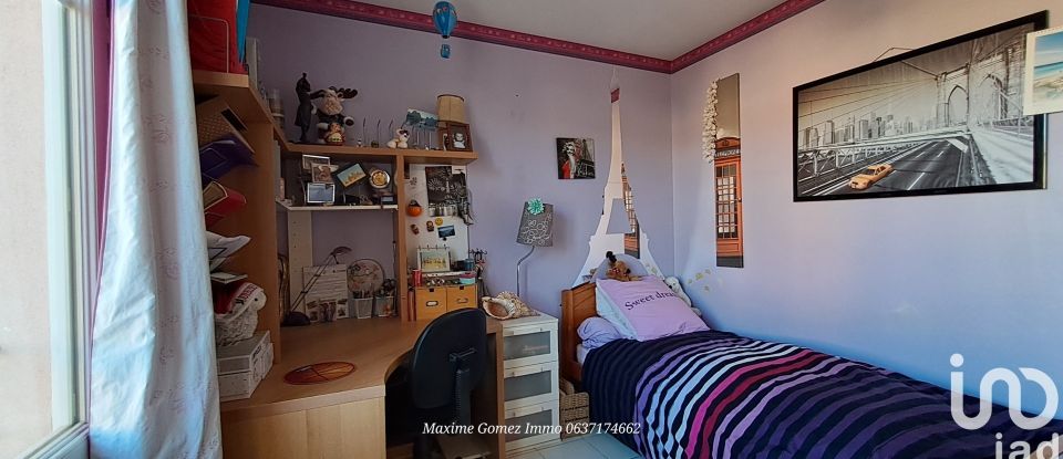 Maison 4 pièces de 88 m² à La Londe-les-Maures (83250)