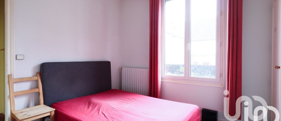 Appartement 4 pièces de 66 m² à Ivry-sur-Seine (94200)