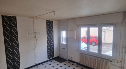 House 4 rooms of 95 m² in Houplines (59116)