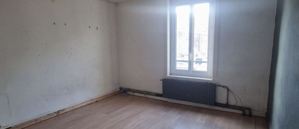 House 4 rooms of 95 m² in Houplines (59116)