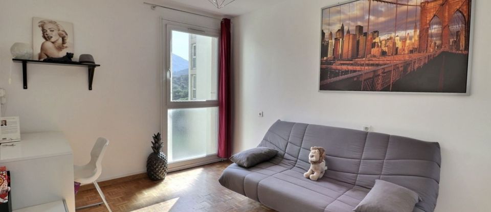 Apartment 4 rooms of 74 m² in Marseille (13009)