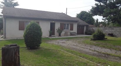 House 4 rooms of 96 m² in Albon (26140)