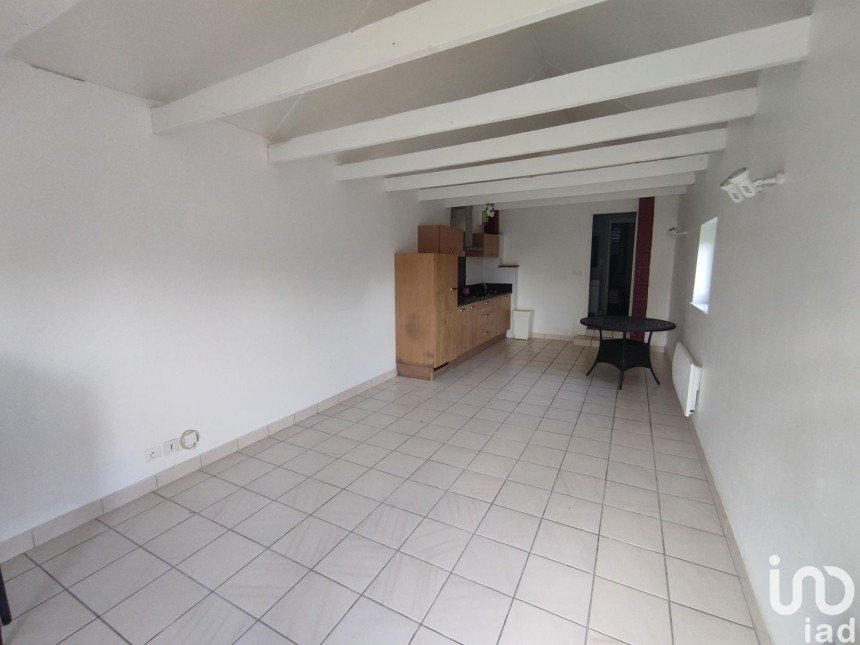 Appartement 2 pièces de 45 m² à Carhaix-Plouguer (29270)