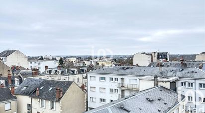 Appartement 3 pièces de 70 m² à Bourges (18000)