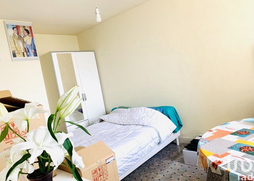 Appartement 1 pièce de 25 m² à Aubervilliers (93300)