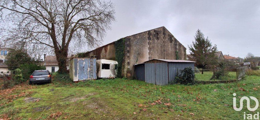 Building in Pauillac (33250) of 500 m²