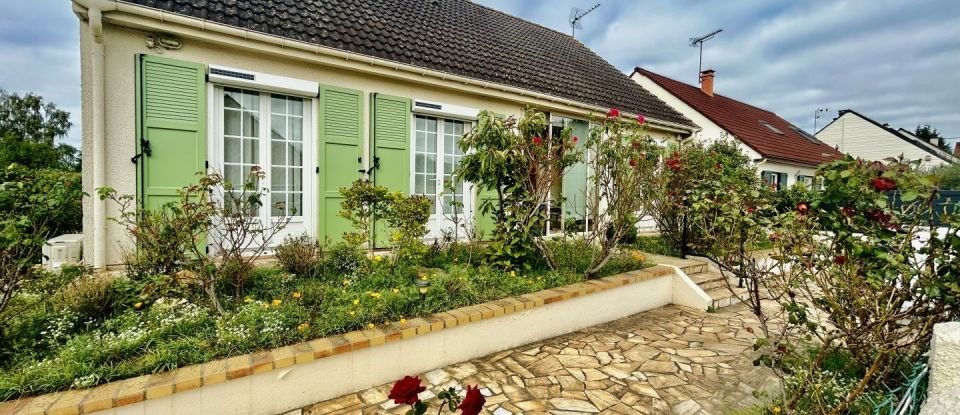 House 5 rooms of 100 m² in Gargenville (78440)