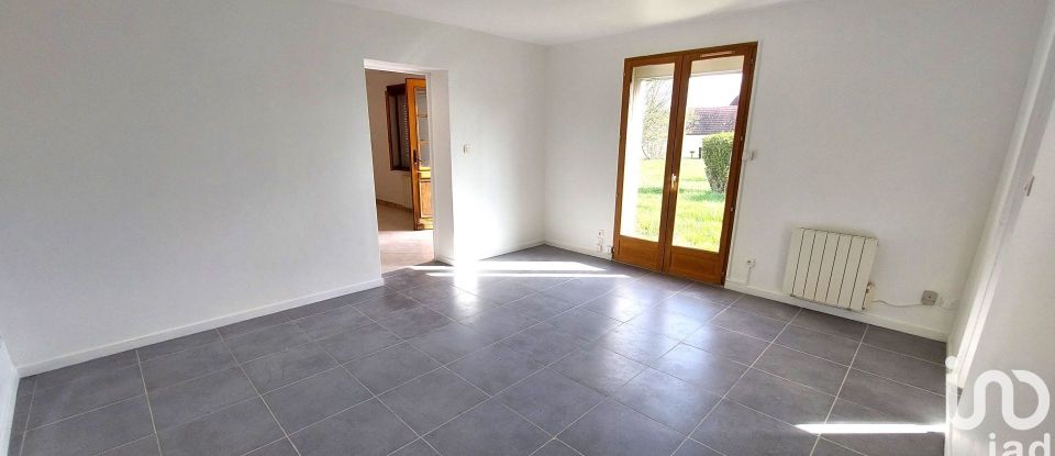 House 4 rooms of 92 m² in Collemiers (89100)