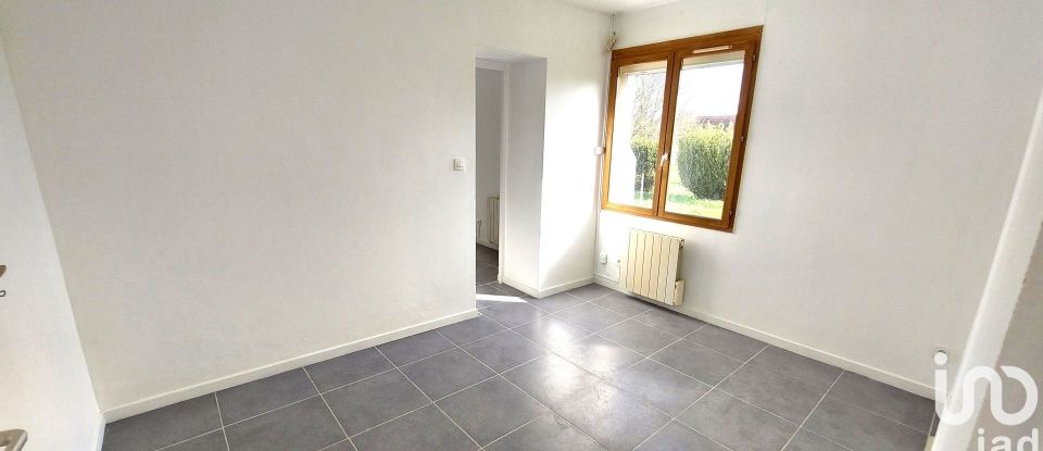 House 4 rooms of 92 m² in Collemiers (89100)