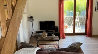Country house 3 rooms of 70 m² in Spézet (29540)