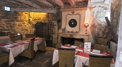 Restaurant of 90 m² in Aubin (12110)