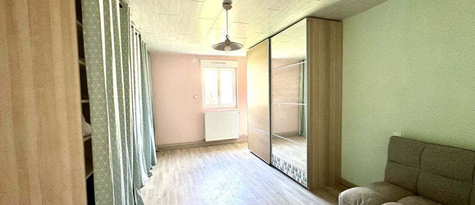 Maison 6 pièces de 207 m² à Brévilly (08140)