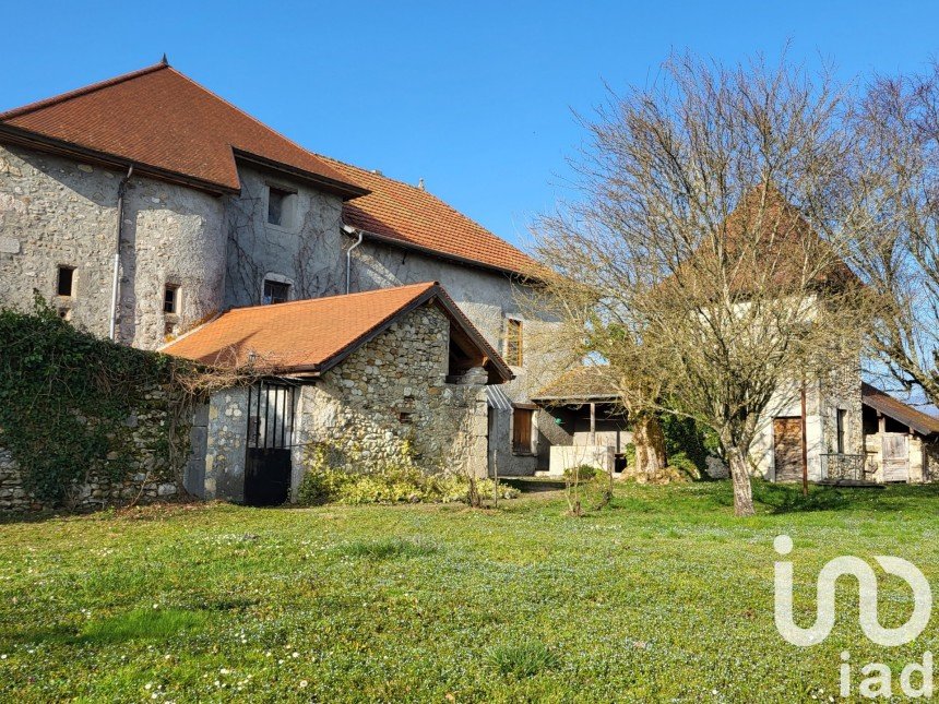 Castle 15 rooms of 200 m² in Yenne (73170)