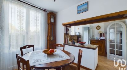 House 4 rooms of 120 m² in Lagord (17140)