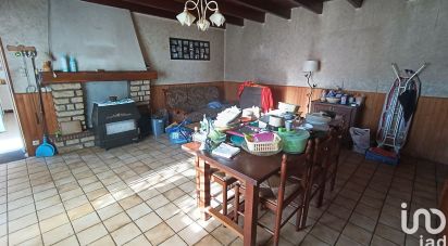 House 5 rooms of 111 m² in Lezay (79120)