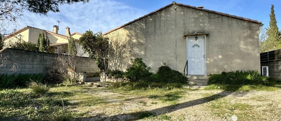 Maison traditionnelle 4 pièces de 84 m² à Jonquières-Saint-Vincent (30300)
