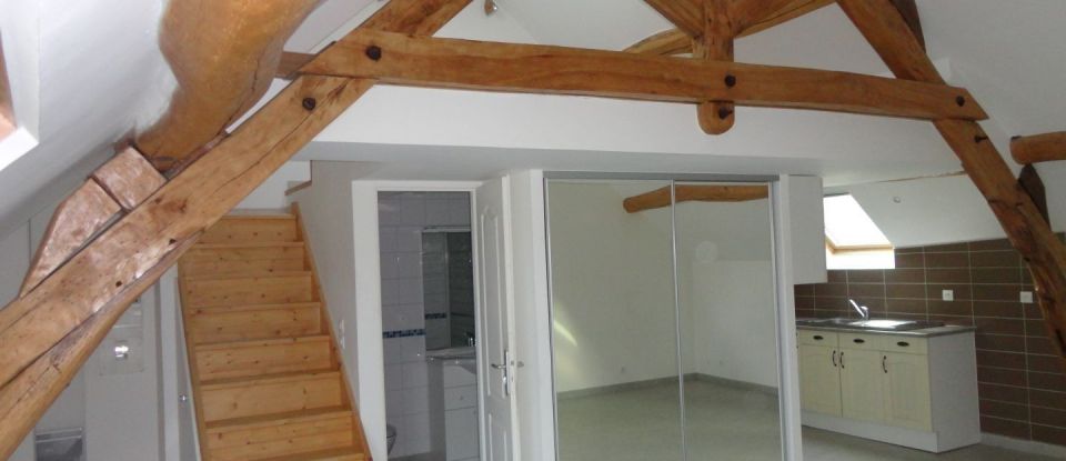 Building in Le Malesherbois (45330) of 210 m²