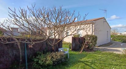 House 5 rooms of 86 m² in Saint-Jean-de-Thouars (79100)