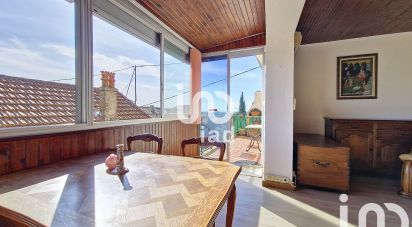 Town house 6 rooms of 120 m² in Six-Fours-les-Plages (83140)
