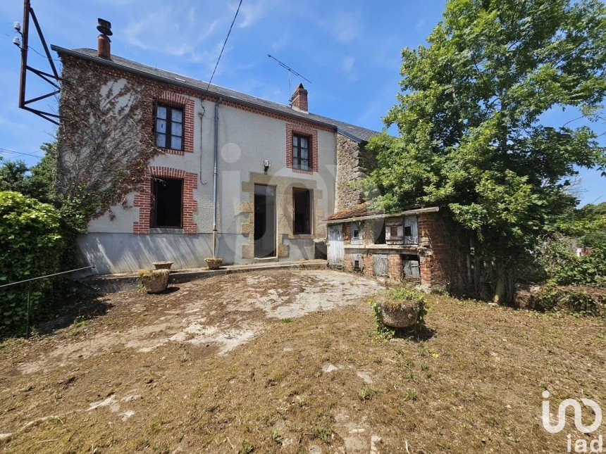 House 4 rooms of 74 m² in Bussière-Dunoise (23320)